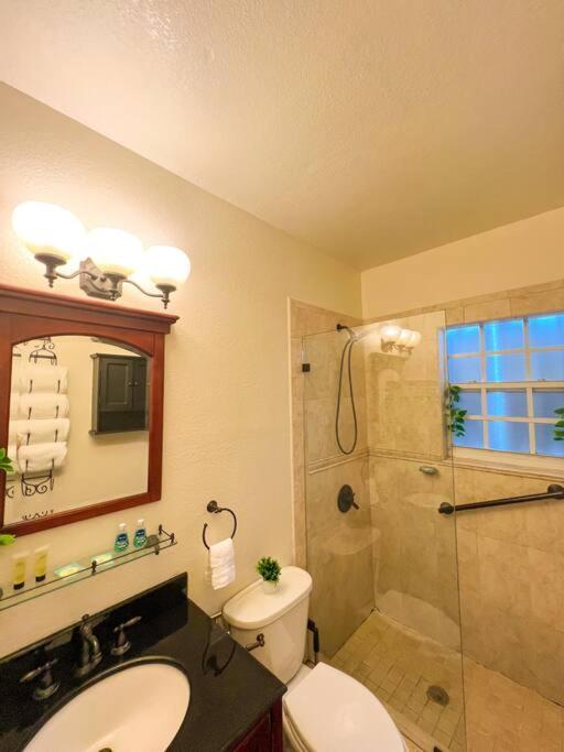 Cozy 1-Bedroom Rental In Miami Zewnętrze zdjęcie